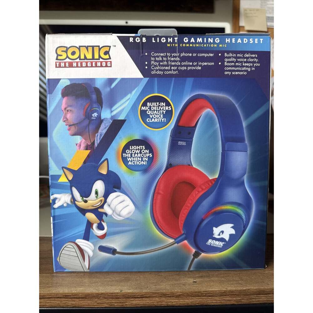 Sonic The Hedgehog RGB LIGHT Headset with Communication Mic - Picture 2 of 4